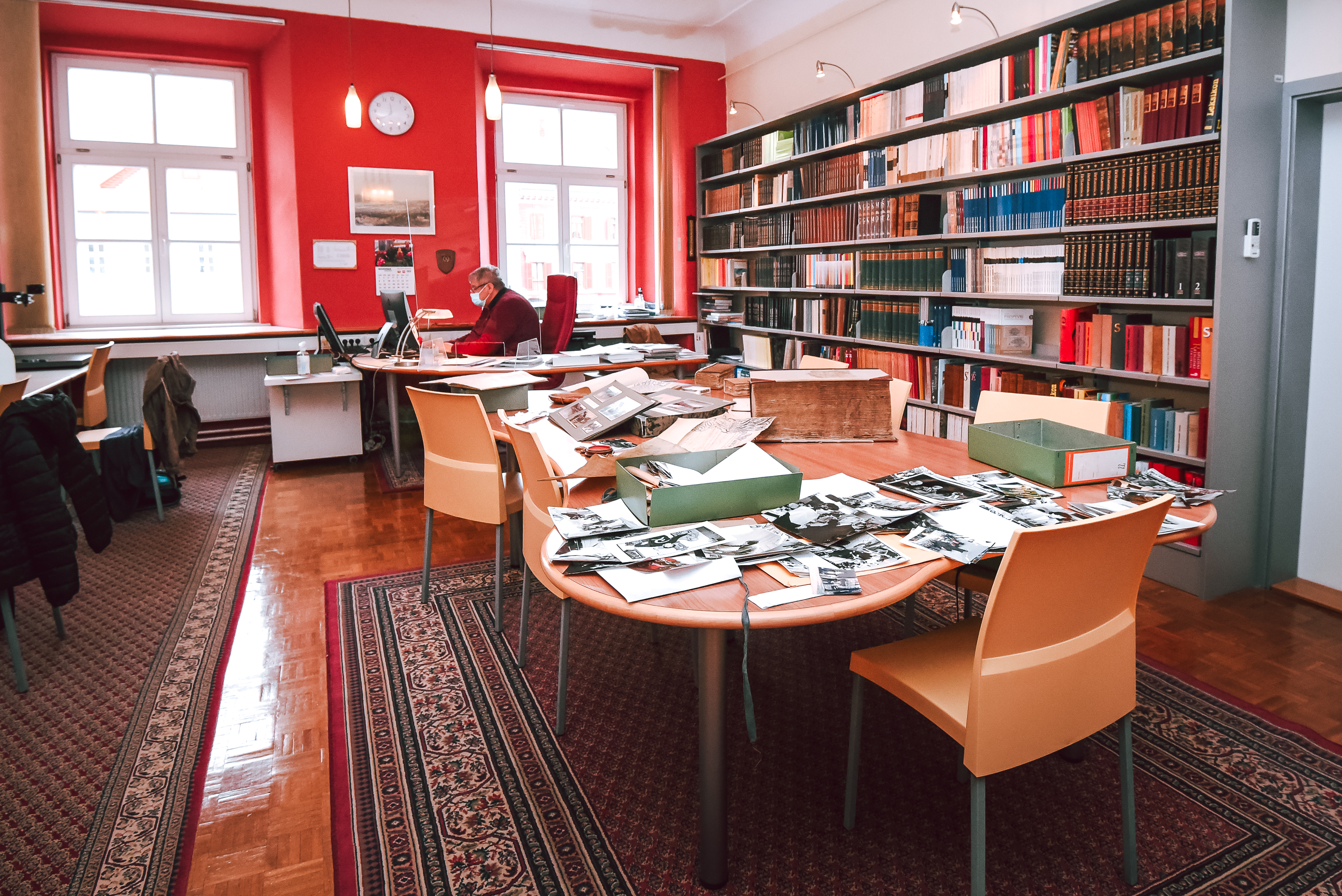 katalog-k-razstavi-mariborski-teden